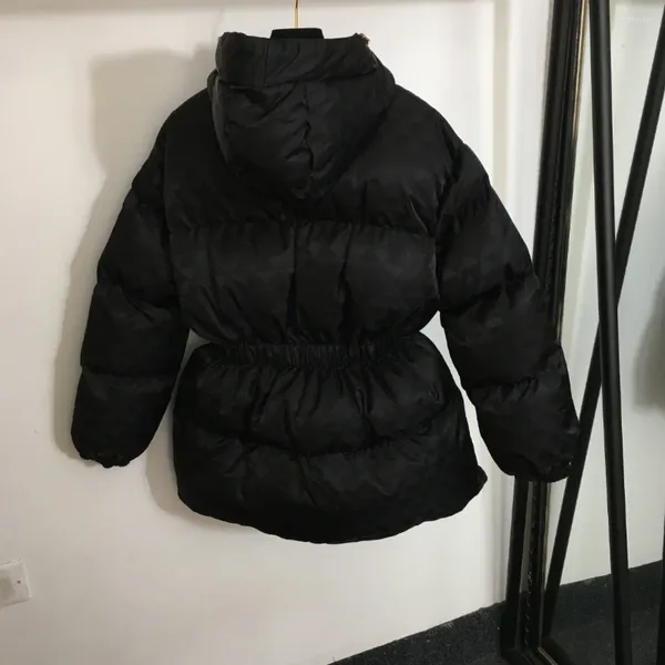 Trench da donna 2023 Arrivo del vestito Vita a maniche lunghe Cappotto in cotone con cappuccio Y2k Fibbia nera Borsa a quadri con cerniera geometrica