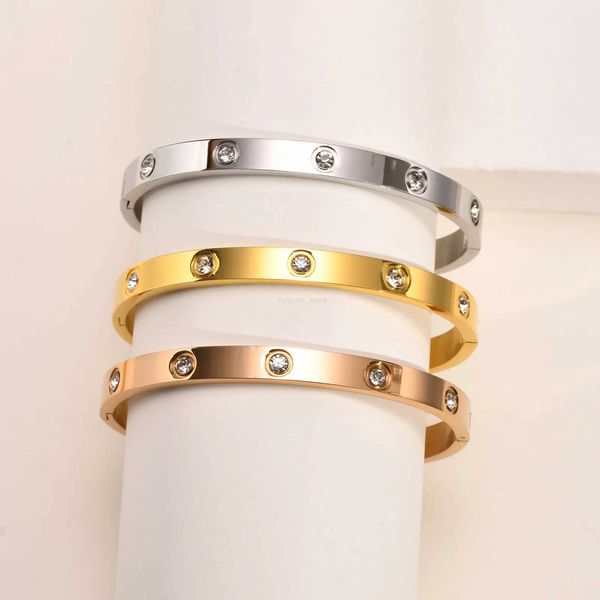 Bracciale rigido con perline e zirconi cubici, polsini placcati in oro 18 carati, gioielli in acciaio inossidabile, migliori regali per San Valentino, compleanni, regaloL231221