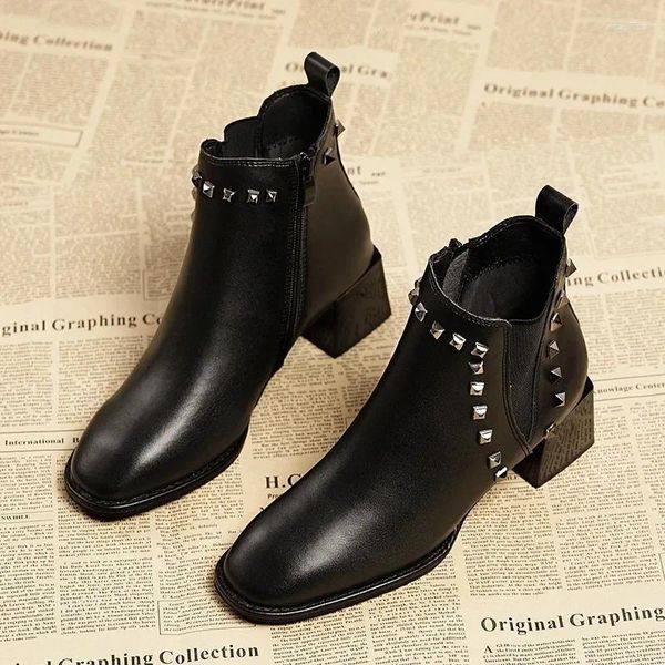 Botas senhoras sapatos à venda 2023 marca zíper feminino inverno quadrado toe sólido plataforma de barril curto saltos grossos moda