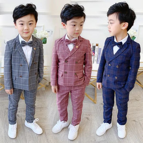 Flower Boys Abito formale completo Set Autunno Bambini Plaid Doppio petto Blazer Pantaloni 2 pezzi Set di vestiti Bambini Costume da festa di nozze 231220