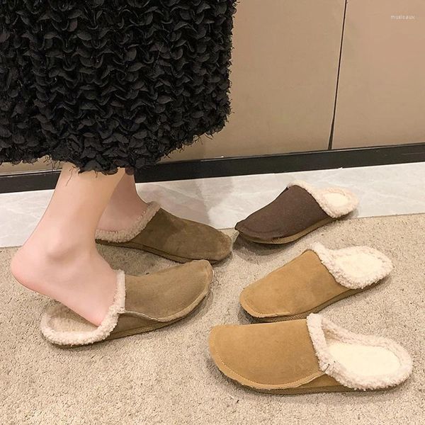 Hausschuhe schälen gefütterte Kunstheime Leder Mule Slides Frau Winter prägnant Slip-on Flat Schuhe Ladies warmes Plüsch im Freien im Freien