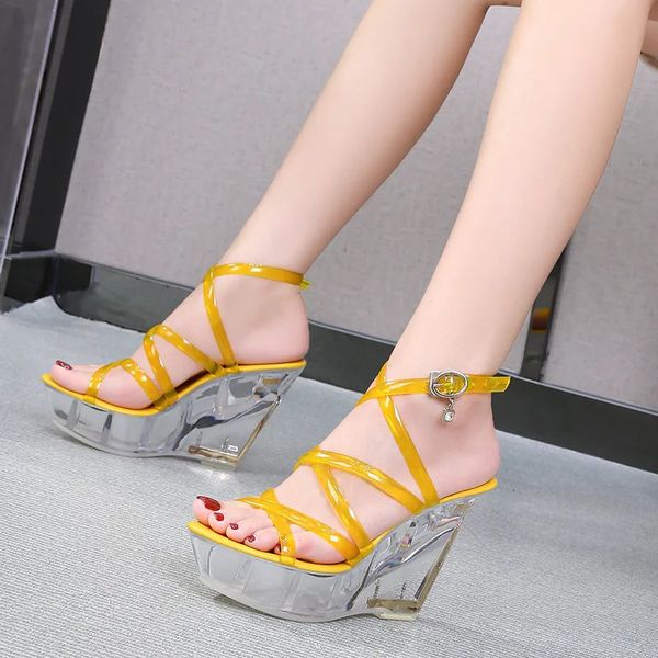 Sexy Sandals Transparent Wedge High Heels PVC plataforma espessa fivela tira feminina partida feminina boate transparente Sapatos femininos x0018 231221