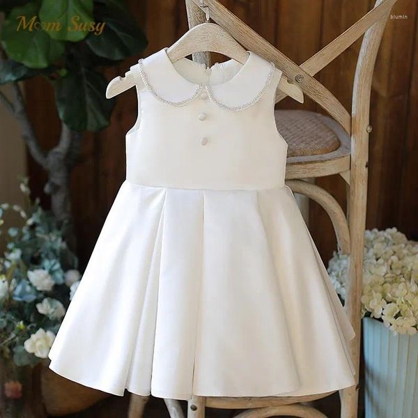 Mädchenkleider 2023 Ankunft Mädchen ärmelloses Turnhalterkragen Perle Bow weiße Designer Roupa Infantil Menina Prinzessin Kleid Custum 8-10t