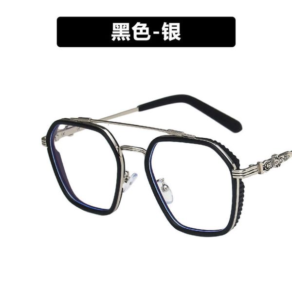 CH Cross Sunglasses Frames Designer Chromes Womens Double Eyeglass Frame Miopia Miopia Retro Equipado Retro Black Eyes Heart Glasses 2024 de alta qualidade 5AGI
