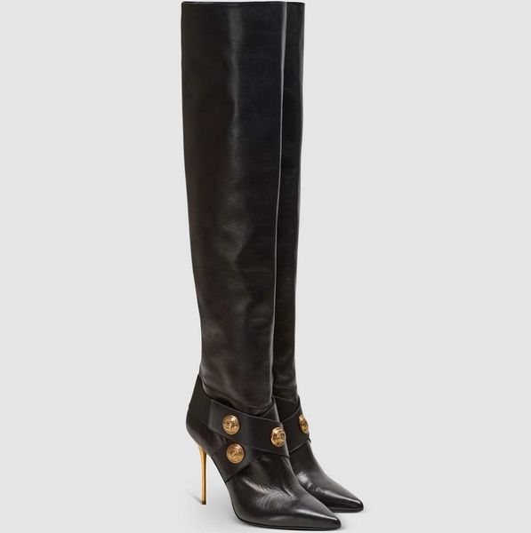 Luxo Mulheres Alma Alma Botas Over-the-Koots Steletto Salto Black Claf Couro Alto Botões de metal dourado gravado Botões de metal de festa Vestido de noiva elegante