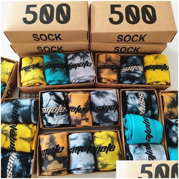 Mens Socks Moda Boya Calabasas Kişiliği Colorf Match Tidal Gençlik Hip Hop 3 Çift/Kutu Hediye Paketi Damla Teslimat Giyim Kapalı Dhwx0