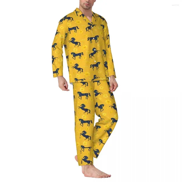 Pijama de pijamas masculino Horse Horse Home Home Amarelo Flor de duas peças Conjunto casual de manga longa Terno fofo de grandes dimensões