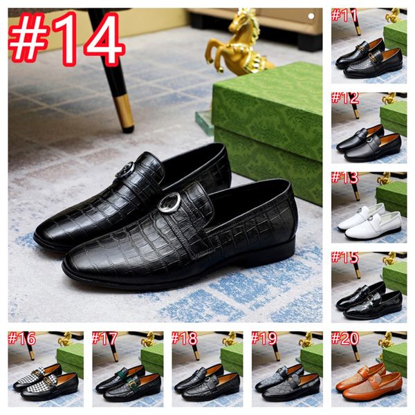 30model Man Big Size 45 Sapatos de pães de grife Flats Slippers Slip-On Men Gommino Driving Shoes Fashion SMERMO MOMENTO MACHO MASCOS MOCASIM