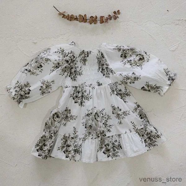 Vestidos de menina outono primavera cunham família aparência filhos vestidos princesas bebê garotinha de impressão floral de impressão floral combinando roupas