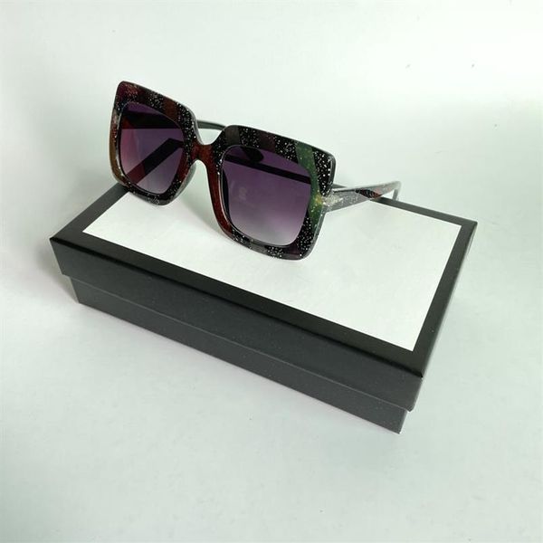 Moda Multicolor Ladies Sunglasses Retro Square Sun Glasses Protection UV Big Frame Forte Óculos engraçados com Box184L
