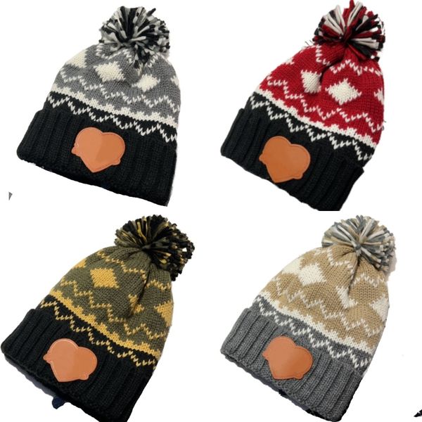 Designer Beanie Cap Brand Bucket Hats Man Mulheres Senhoras Aquentes Feania de Inverno Grande Fal Pom Pom Poms Bobble Hat Outdoor