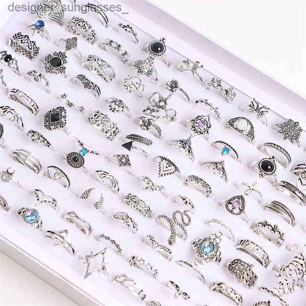 Bandringe Packung von 30 Pieces Damen Fashion Bohemia Blume Tierblatt Schlange Krone DIY Schmuck Finger Ringe Mischen Sie verschiedene Stylel231222