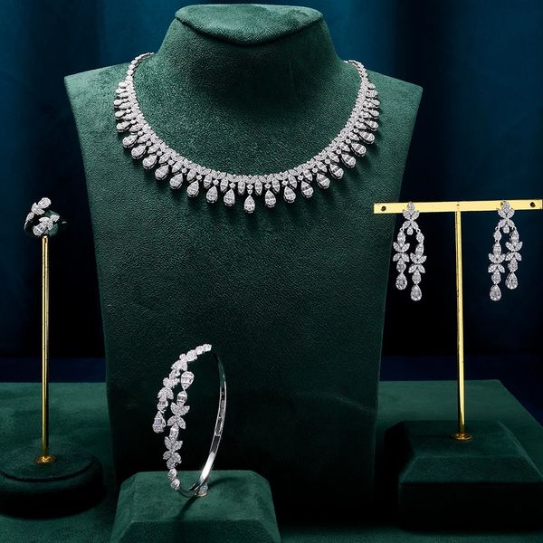 Conjuntos de colar de Tirim para mulheres de água cardíaca gota cúbica zirconia jewellery Conjunto de jóias Dubai Acessório de noivado da festa saudita 231221