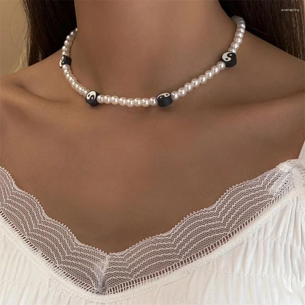 Anhänger Halskette 2023 Mode Chinesische Yin Yang Tai Chi Friedliche Stil Künstlicher Perlen Halskette für Frauen Vintage Choker Schmuck Geschenk