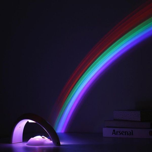 USB- und 3AA Zwei Modellstromversorgungsmodelle farbige Projektorlichter LED Neuheit Rainbow Star Night Light Jakobsmuschel Lampe F345y