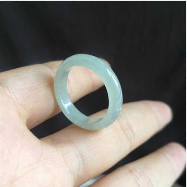 Ganze hochwertige natürliche Burma Jade -Eisringschmuck Glücksexorzis böse Geister verheißungsvolle Amulett Jade Ring Feiner Schmuck Y0219K