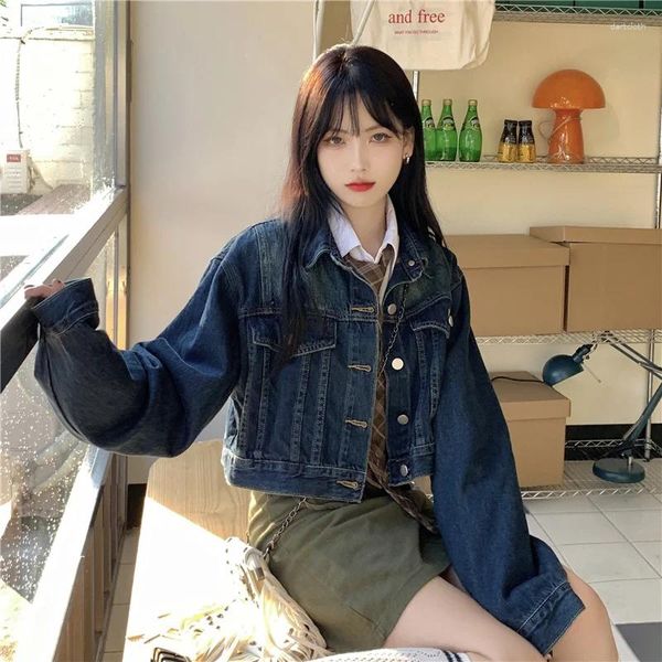 Damenjacken Frühling Vintage Denim Coat Frauen Kurzes Design Sinn Girl Streetwear Jacke Office Lady Herbstknopf