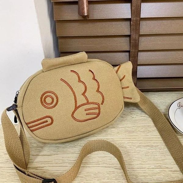 Süße Leinwand Messenger -Tasche Japan Stickfische Form tragbarer Reißverschluss kleiner Geldbörsen Handtaschen Mini Crossbody Bag 231221