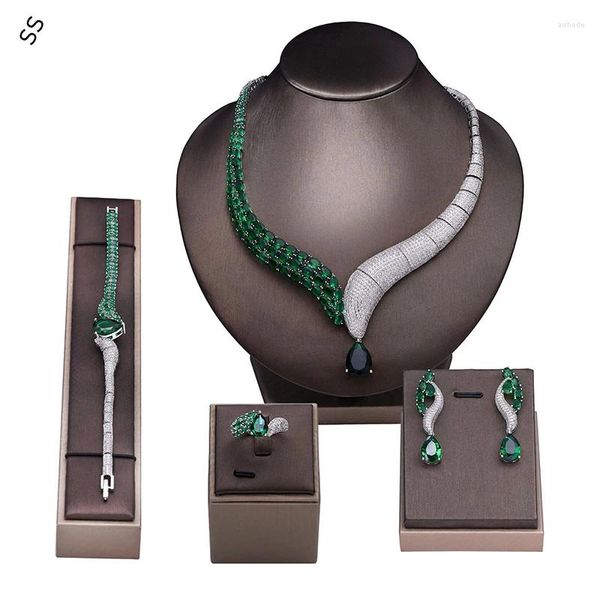 Orecchini di collana set Medio Oriente in Medio Oriente intarsiata gioielli zirconi pietra zircone da 4 pezzi Set di abbigliamento da sposa ad anello Accessorio da sposa