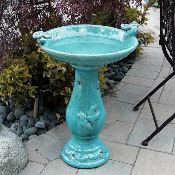 Decorações de jardim Alpine Corporation Ceramic Pedestal Bird Bath com estatuetas turquesa