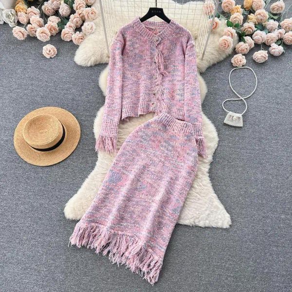 Vestidos de trabalho Autumn Winter Roupos de inverno Mulheres 2023 Conjunto de duas peças Moda Tansel Tassel Minada Cardigan Ladies Causal Skirt Conjuntos