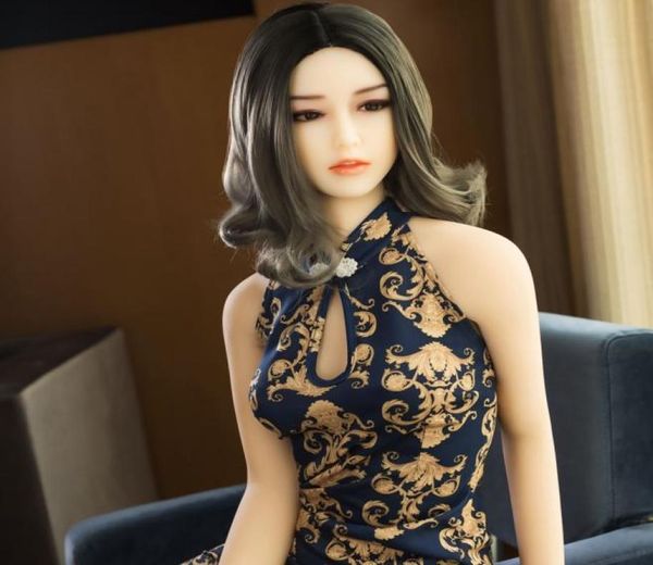 135-140 cm Mini Japonês Anime Real Silicone Oral Sex Dolls Lifelike Blow Job Garganta Profunda Boca Boneca Masculino Masturbador pequeno peito 7631948