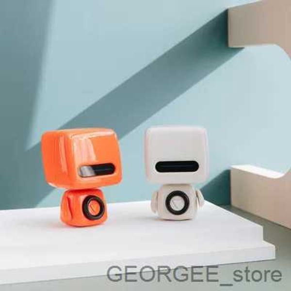 Tragbare Lautsprecher Neue Roboter Bluetooth -Lautsprecher Tragbarer Subwoofer Wireless Mini Game Speaker können mit dem Mikrofon -Fernbedienungs -Selfie sprechen