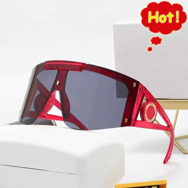 Occhiali da sole lusso rosso per donne ladies goggles tendenza colore di grande dimensione occhiali da guida con telaio integrato