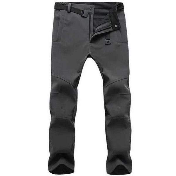 Pantaloni per vento per vento per vento maschili jeans maschi maschio pantaloni tattici che allungano pantaloni impermeabili uomini casual inverno spesso calda pile di squalo per la pelle dei pantaloni j231222