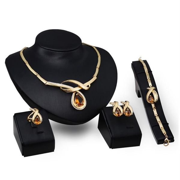 Dubai 18K Gold Anhänger Bernsteinkristall Halskette Set Mode afrikanische Diamant Hochzeit Brautschmuck Sets Halskette Armband Earri279l