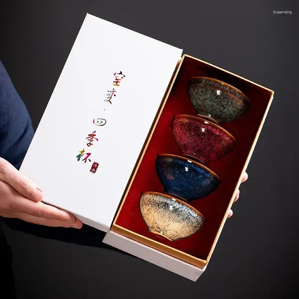 Xícaras pires o Four Seasons Cup de chá mestre conjunto de chá doméstico Caixa de presente de tigela de cerâmica