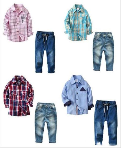 Bebek Çocuk Giysileri Erkekler Beyefendi Kıyafetleri Ekose Gömlek Kot Kot pantolon Yaz Resmi Üstler Pantolonları Çocuk Moda Pamuklu Bezi7930231