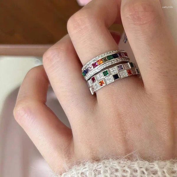 Rings cluster perle di cristallo colorate di alta qualità intarsiate di dita regolabili per donne per uomini Regali di gioielli di moda per la personalità