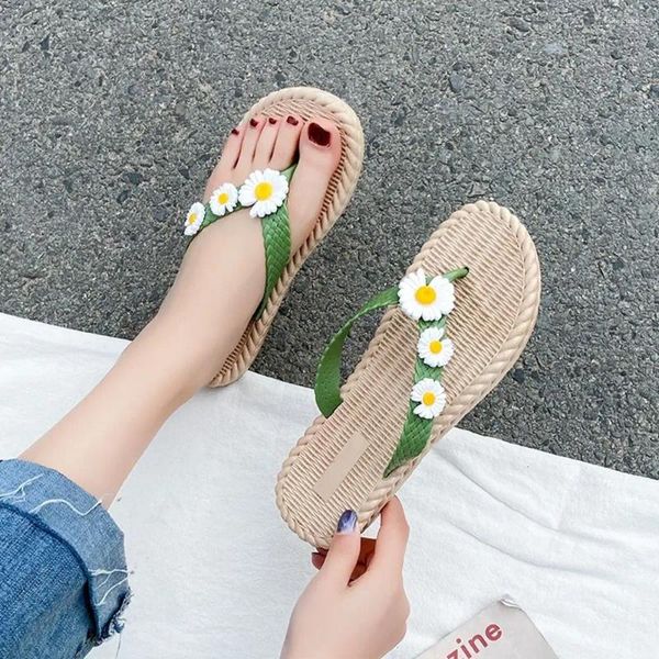 Тапочки на открытом воздухе в ванной комнате Sliders Sliders Summer Flower Beach Flat Flip Flops Women Sandals
