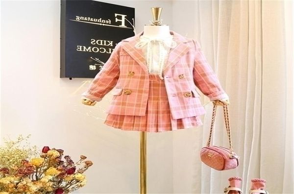 2019 Осень Новое прибытие девочек мод розовый костюм 2 кусочки набор кот -кирки детская одежда детская щита10195485760