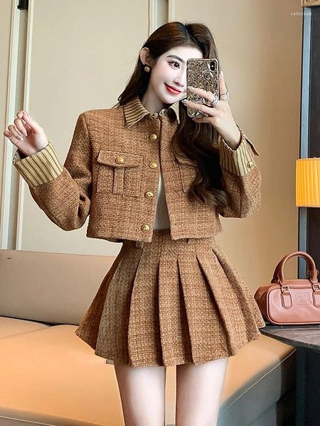 Vestidos de trabalho 2 peças conjuntos pequenos perfumados Moda vintage Tweed Tweed Single Basted Casat Short Pleated Mini Skur Suit Fomens Outifits