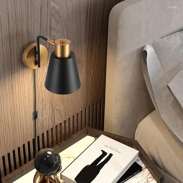 Настенная лампа скандинавская минималистская светодиодная регулируемая спальня для спальни прикроватная штекер