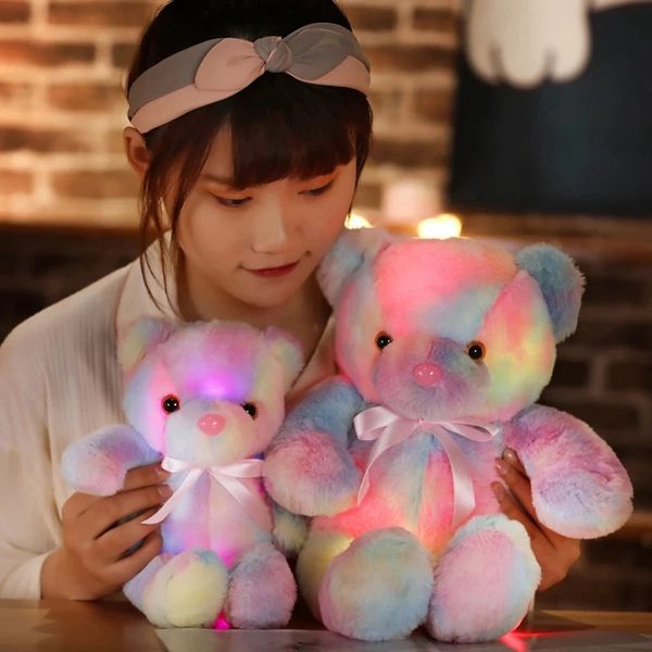 Light Up Up Led Teddy Bear colorido Urso de urso luxuoso brinquedo luminoso boneca de animal macio para crianças Presente de Natal de meninas 231222