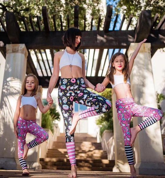 2018 Nuovi pantaloni da yoga di yoga a vita alta ragazza da donna abbigliamento per la famiglia vestiti da palestra che corre sport gambe fitness dan3907577