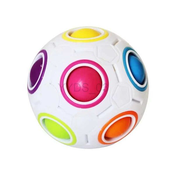 Intelligenzspielzeug Kinder Regenbogen Ball Würfel 12 Löcher dekomprimierte Intelligenzspielzeug Pressen Sie Spaß magischer Ball Erwachsene Puzzle Magie Pressen ToysZln231223