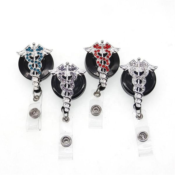 Anelli chiave interi Rhinestone Infermiere medico Simbolo di Simbolo con due ali ID Badge Reel239p