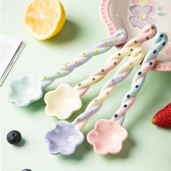 Set di stoviglie a livello di aspetto alto fata ceramica piccola cucchiaio per bambini squisiti macaron gelato in polvere