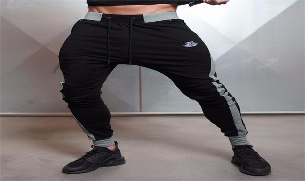 Neuankömmlinge Männer039s Body Engineers Trainingstuch mit aktiven Baumwollhosen Männer Joggerhosen Joggin Bottin Leggin7799951