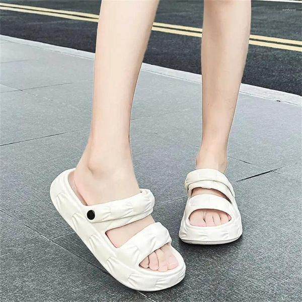 Slippers sling de volta primavera moda feminina sandálias 2023 Flips engraçados Flips originais Brand Women's Shoes Sneakers Sport Runner