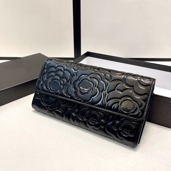 Portamonete Classico Camelia impresso 19x10 cm Pelle di vitello Hardware argento Fibbia metallica Pochette di lusso Porta carte multifunzione Portamonete multitasche Borse firmate