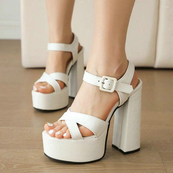 Sandalen 2023 Sommer Frauen High Heel Schuhe Plattform Super Square Ladies PU Leder Open Toe Buckle Party Frauen