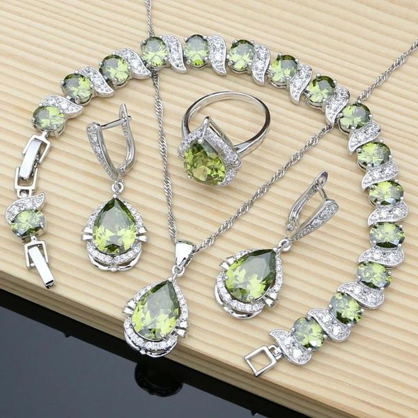 Braccialetti Sterling Sier Set di gioielli da sposa Pietre preziose Verde oliva Topazio Kit di gioielleria raffinata per donne Kit di bracciali Orecchini e anello