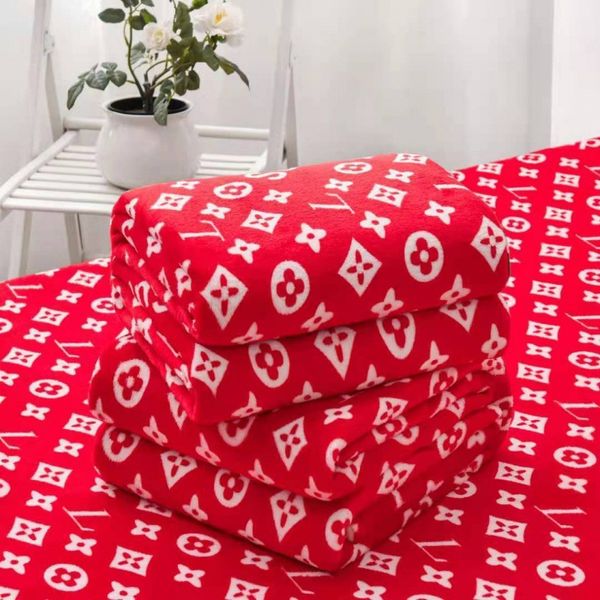Bettwäschessätze Decke Feste Farbquilt -Abdeckung Kissenbezüge Seide Luxus cooler Sommer mit Bettdecke Abdeckung Flachblech Kissenbezug Hochqualität atmungsaktiv