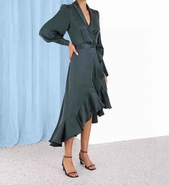 2023 Casual Dress 100 Seidenwäsche Mini Hohllaterne Sleeve Quasten elegant Retro Fashion Show Designer Kleid hochwertige Frauen9691586