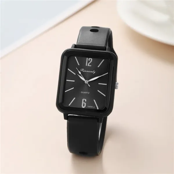 Armbanduhr Ladies Fashion 2023 Black Square Digital Quartz Watch Casual Sports Silicone Gurt Frauen Uhr Geschenk Armbanduhr